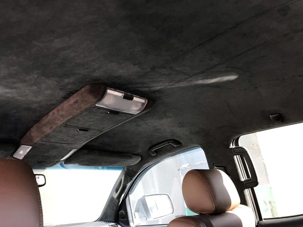 Toyota Tundra — сиденья и центральный тоннель