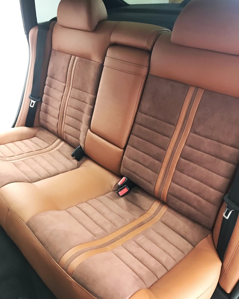 Передние сиденья Volkswagen Passat после перетяжки