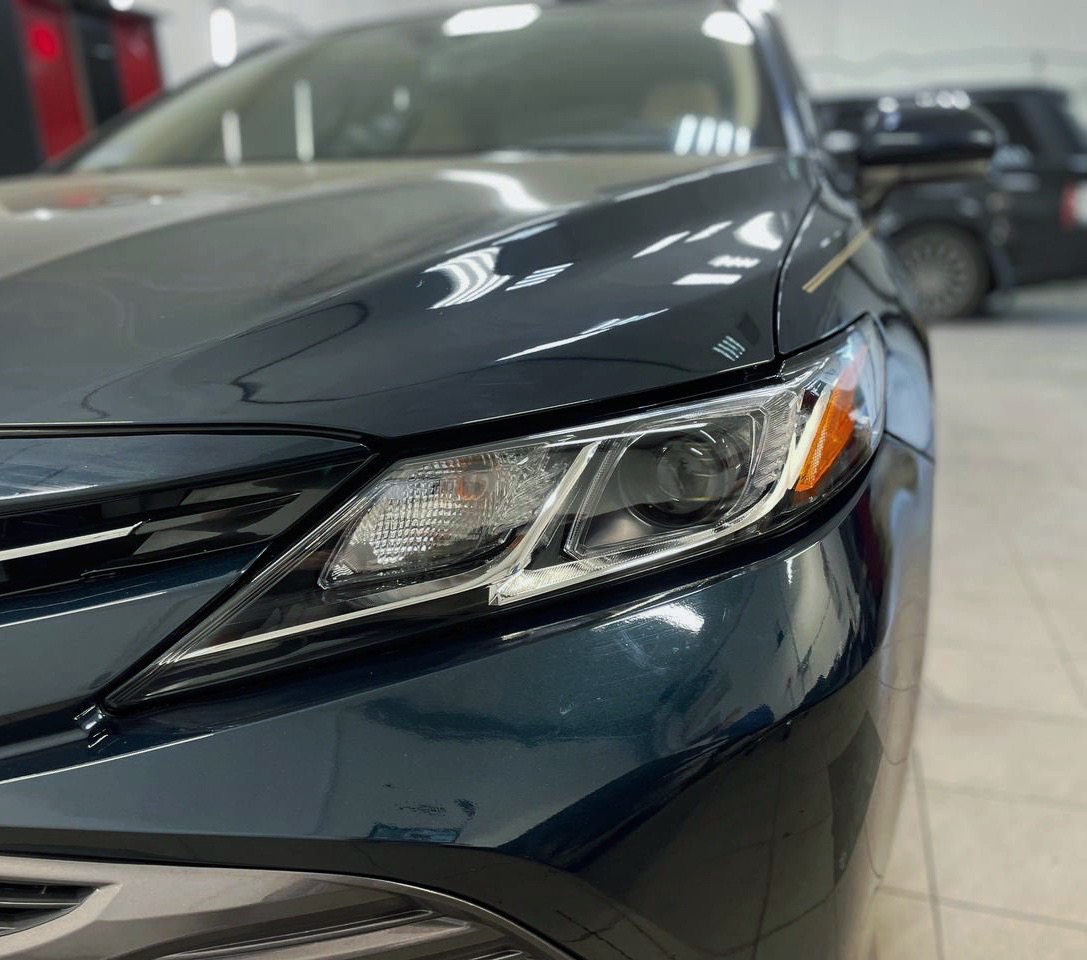 Toyota Camry — установка Bi-LED линз
