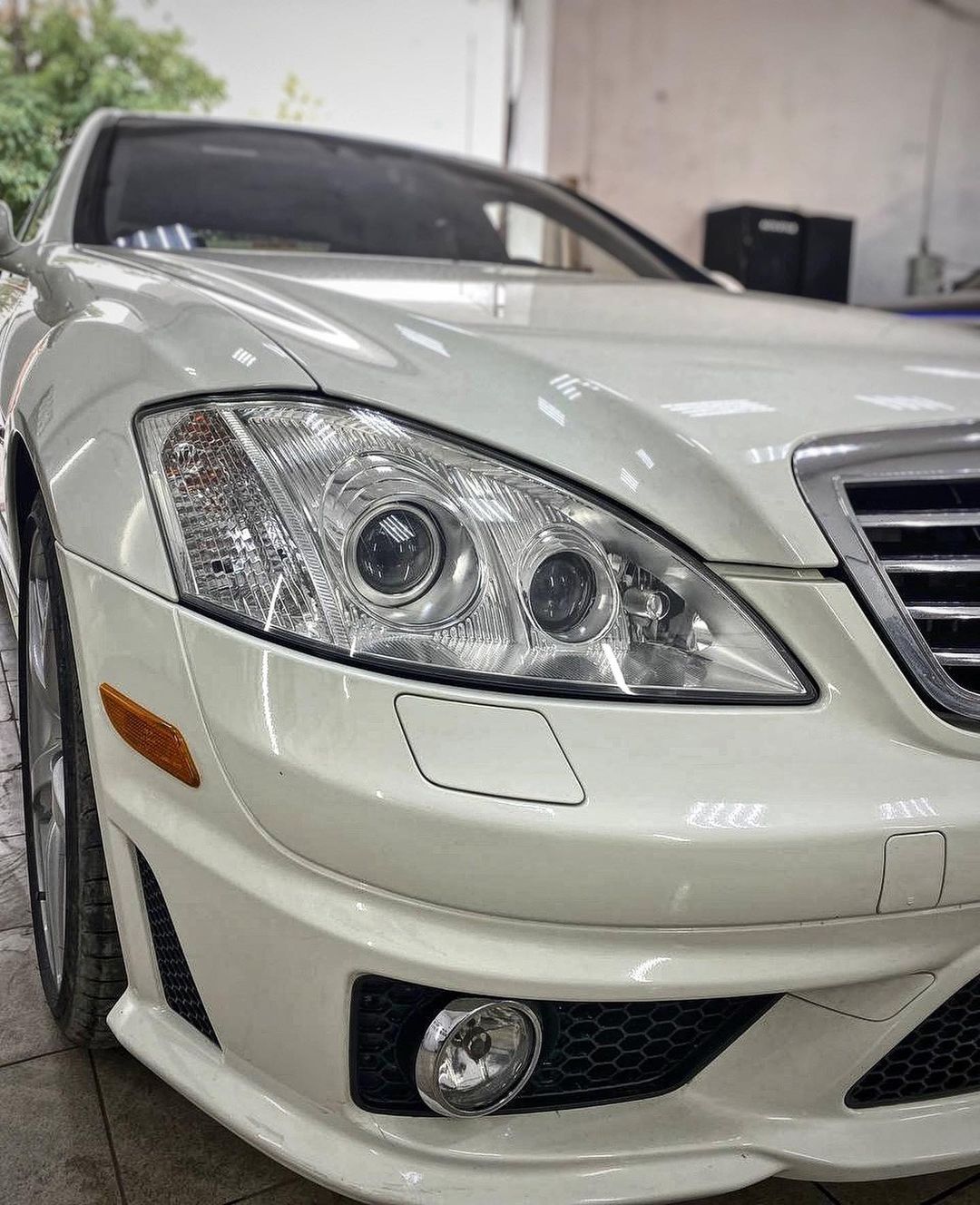 Mercedes S63 — замена и установка линз